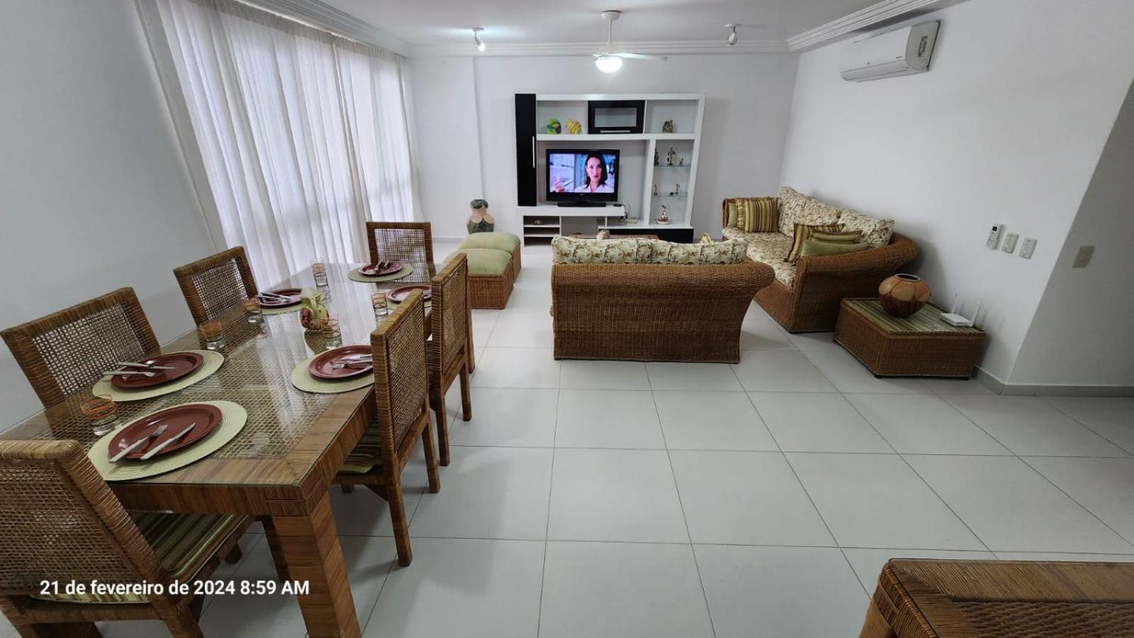 Apartamento Pe Na Areia Guaruja 3 Quartos 3 Banheiros Sala Cozinha Equipada * Guaruja